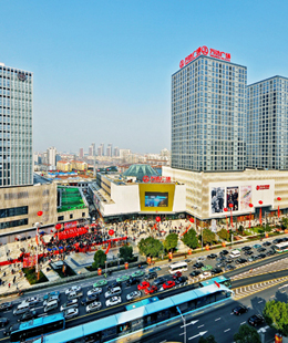 常州萬(wàn)達(dá)廣場(chǎng)不銹鋼煙囪安裝